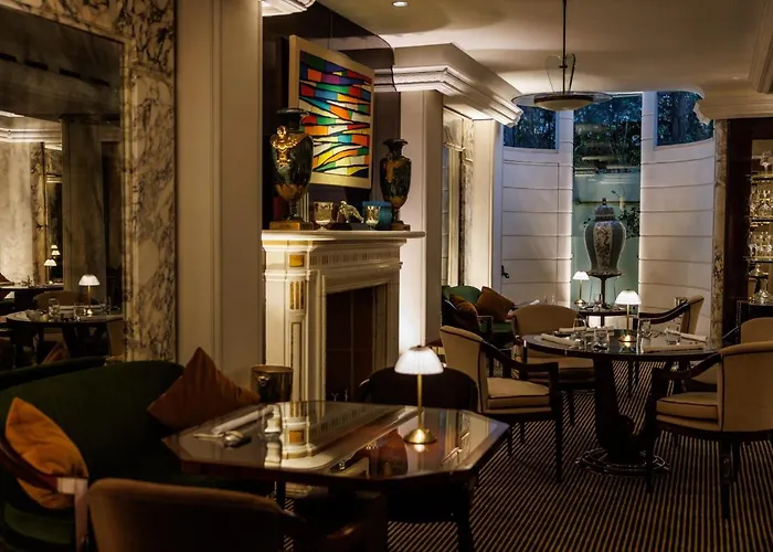 Lord Byron - Small Luxury Of The World Hotel