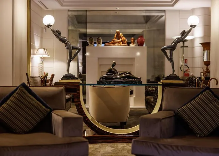 Lord Byron - Small Luxury Of The World Hotel