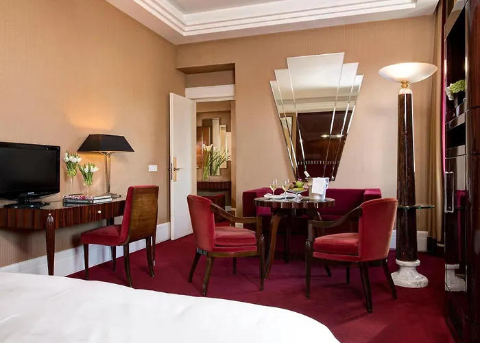 Lord Byron - Small Luxury Of The World Rom