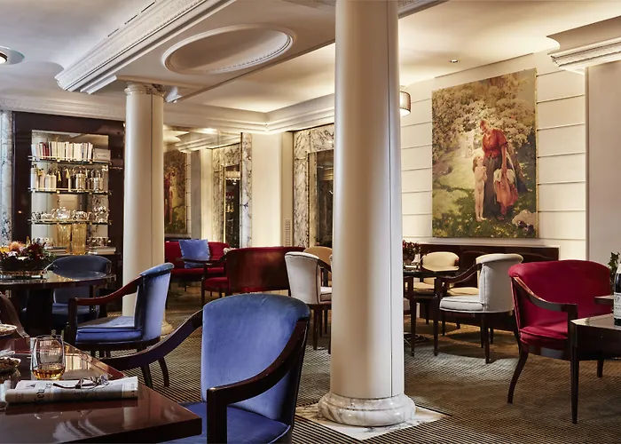 Lord Byron - Small Luxury Of The World 5*